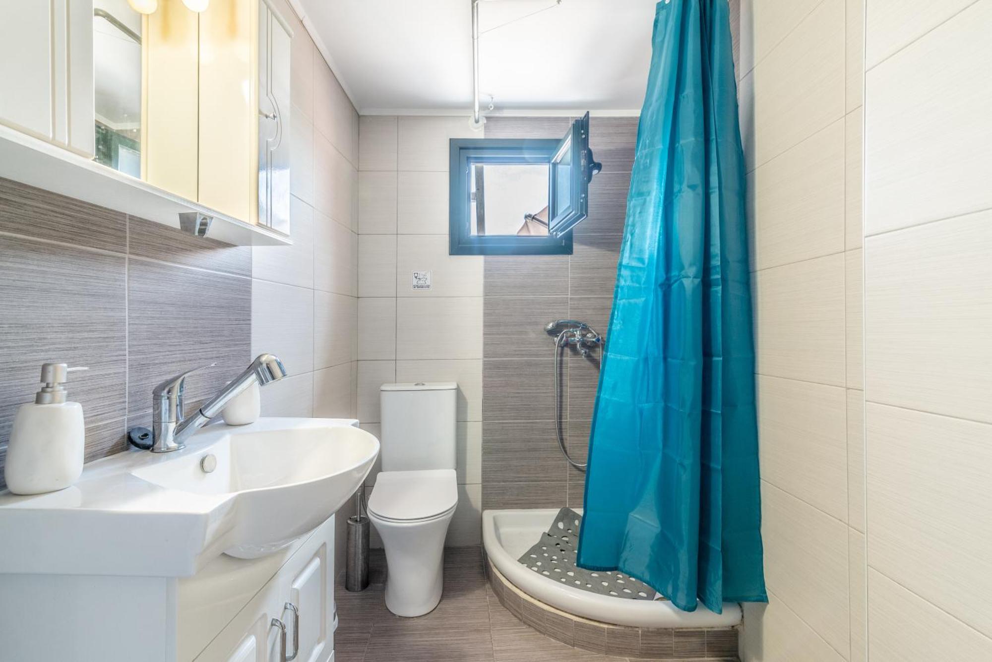 City Loft Near The Airport With Seaview 伊拉克利翁 外观 照片