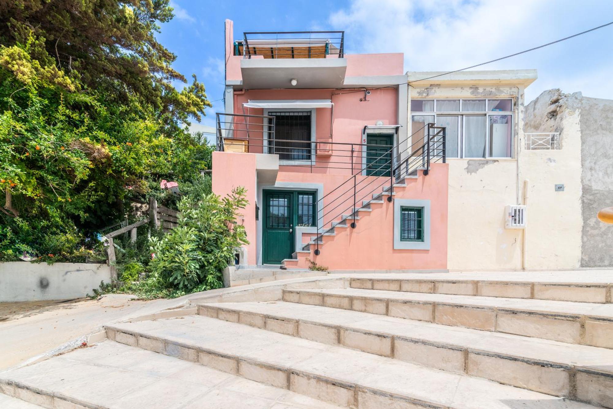 City Loft Near The Airport With Seaview 伊拉克利翁 外观 照片